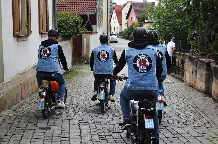 Mofa Club Zweitakt B ckla Mit 25 Sachen Durch Den Landkreis