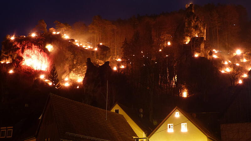 Lichterprozession Pottenstein 2024Lichterprozession Pottenstein 2024