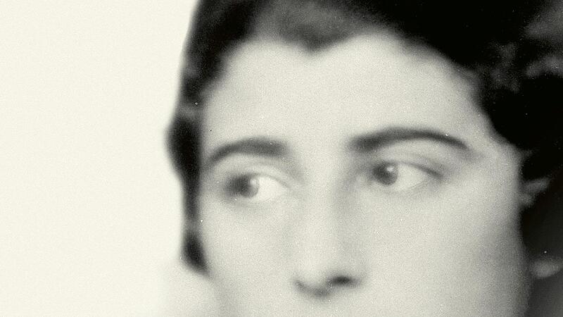 Ausschnitt aus dem Buchcover „Die Frauen der Rothschilds“