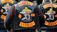 Rocker wie hier Mitglieder der "Bandidos" sind vor allem an ihren uniformartigen Westen erkennbar. In einigen Regionen Deutschlands sind sie inzwischen verboten.