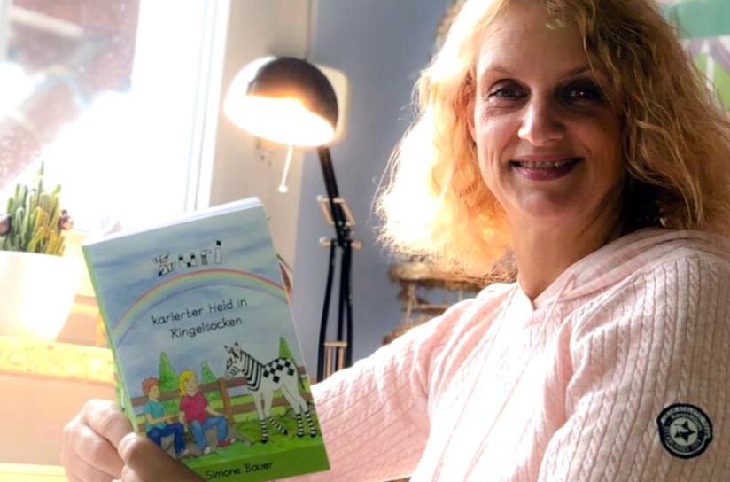 Simone Bauer hat ihr erstes Kinderbuch herausgebracht.