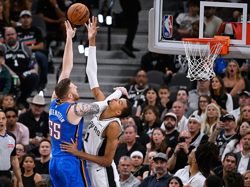 San Antonio Spurs - Oklahoma City Thunder