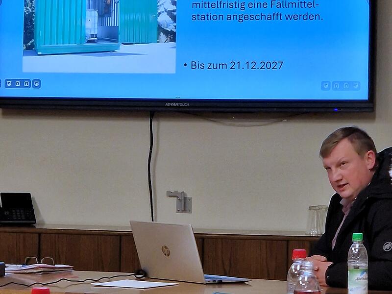 Alexander Giesbrecht informierte über die Entwicklung der Kläranlagen Steinwiesen und Neufang.