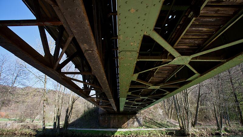 Eisenbahnbrücke