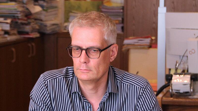 Lange Gesichter bei der Stadt Forchheim: Wie OB Uwe Kirschstein verkündet, fehlen 20 Millionen Euro an Gewerbesteuern.Forchheim & Fränkische Schweiz Lange Gesichter bei der Stadt Forchheim: Wie OB Uwe Kirschstein verkündet, fehlen 20 Millionen Euro an Gewerbesteuern.Forchheim & Fränkische Schweiz