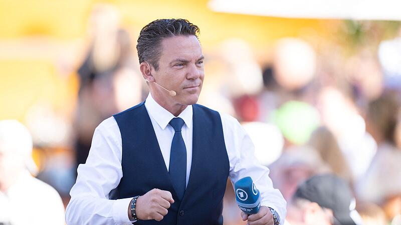 Letzte Ausgabe der ARD-Schlagershow «Immer wieder sonntags» Letzte Ausgabe der ARD-Schlagershow «Immer wieder sonntags»