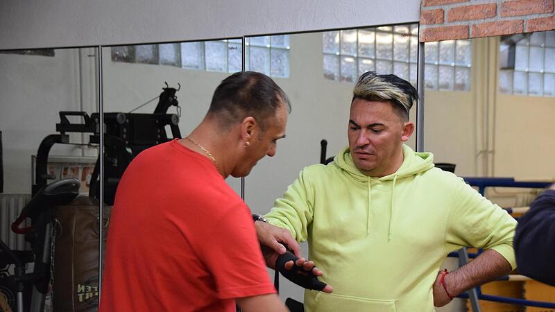 Matthias Mangiapane stellt sich gerne neuen Herausforderung. 2020 hatte er sich auf das &bdquo;Promiboxen&ldquo; vorbereitet, 2025 soll es die Teilnahme am RTL-Turmspringen werden.