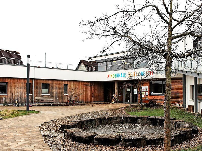 Das Awo-Kinderhaus in Frensdorf ist zur Zeit nicht voll ausgelastet. Zur Eind&auml;mmung von Defiziten bei den Betriebskosten w&uuml;nscht sich die Gemeinde daher Umstrukturierungsma&szlig;nahmen vom Tr&auml;ger.