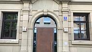 Wegen nächtlicher Schüsse mit einem Luftgewehr stand ein 52-Jähriger in Bad Kissingen vor Gericht.