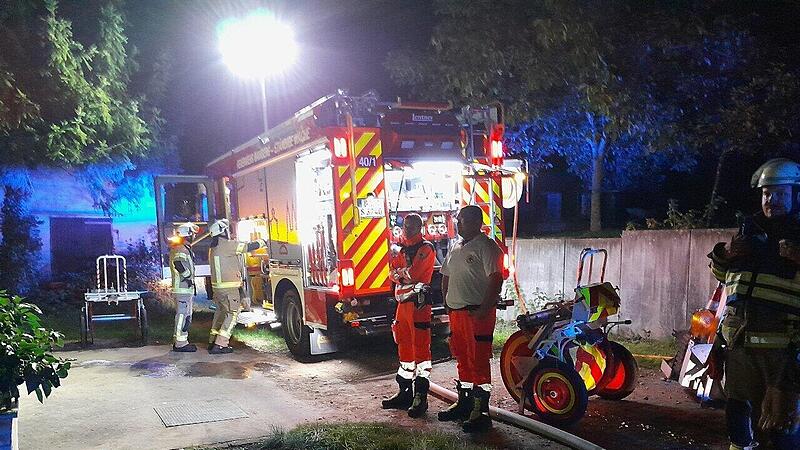 Feuerwehreinsatz in Bamberg-Gaustadt: Traktor komplett in Flammen Feuerwehreinsatz in Bamberg-Gaustadt: Traktor komplett in Flammen
