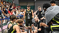 Sport Basketball Saison 2025 / 2026   2. Basketballbundesliga ProA  Spiel um Platz 3 Medikamente-per-Klick-Cup Spielort Bayreuth Oberfrankenhalle am Samstag  06.09.2025 Spielbeginn 16.30 h BBC Bayreuth  gegen Baskets Würzburg Halbzeitergebnis 40:34 Endst