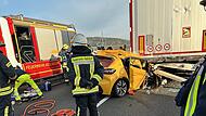 Unfall auf der A3 bei Erlangen Bei dem Unfall auf der A3 am Mittwochmorgen fuhr ein Pkw in das Heck eines Lkws.