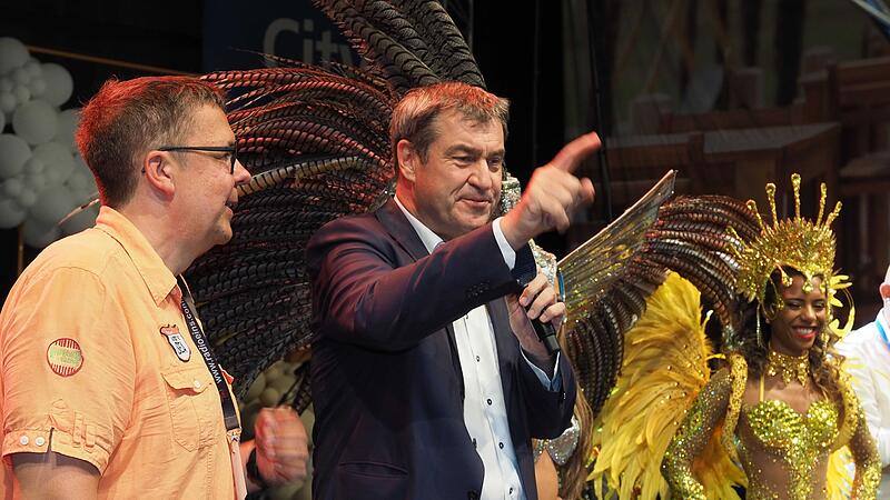 Markus Söder beim Samba-Festival in CoburgMarkus Söder beim Samba-Festival in Coburg Markus Söder beim Samba-Festival in Coburg