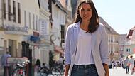 Elena Büttner in der  Forchheimer Innenstadt.Forchheim & Fränkische Schweiz