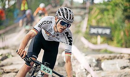 Der Kulmbacher Elias Hückmann belegte bei seinem ersten Junioren-WM-Rennen Rang 9. Der Kulmbacher Elias Hückmann belegte bei seinem ersten Junioren-WM-Rennen Rang 9.