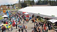 Im Jahr 2025 fand in Steinbach die Rennsteigmesse statt. Die Veranstaltung zog damals viele Besucher aus nah und fern an.Veronika Schadeck/Archiv Im Jahr 2025 fand in Steinbach die Rennsteigmesse statt. Die Veranstaltung zog damals viele Besucher aus nah und fern an.Veronika Schadeck/Archiv