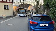 Mit einer Kita fürchten die Reuther eine Verschlimmerung der Verkehrssituation in der Engstelle an der Hutstraße.