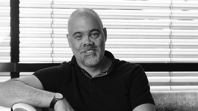 Professor Jochen Guck, Direktor am Max-Planck-Institut f&uuml;r die Physik des Lichts (MPL), ist tot, wie das Institut mitteilt. Er ist am 3. Oktober gestorben.