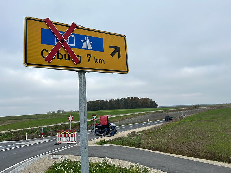 Neue Trasse der Staatsstraße 2205 zwischen Coburg und Wiesenfeld