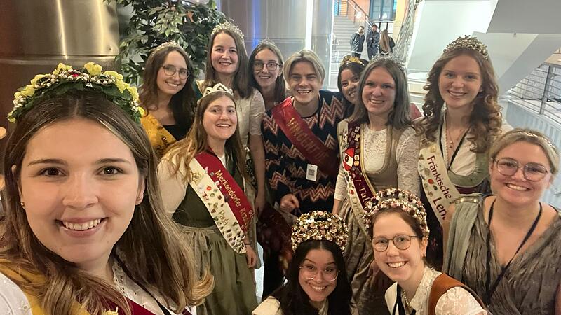 Forchheimer Bierkönigin, Königinnen und Vincent GrossForchheim & Fränkische Schweiz