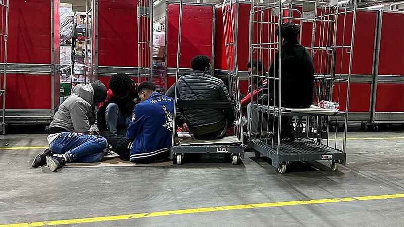 Verdi kritisiert Zentrallager von Rewe in Buttenheim