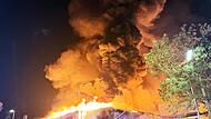 Lichtenfels: Großbrand schockt Anwohner und Mitarbeiter - "beängstigend" Lichtenfels: Großbrand schockt Anwohner und Mitarbeiter - "beängstigend"