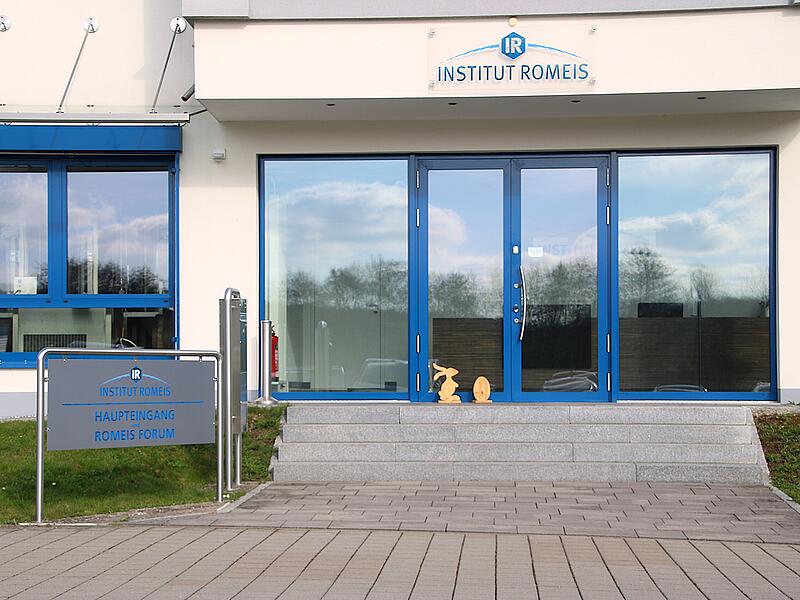 Brauwettbewerb am Institut Romeis Die Außenansicht vom Hauptgebäude des Instituts Romeis.