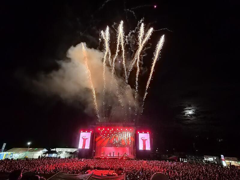 Wincent Weiss beim Open Air in Bad Kissingen