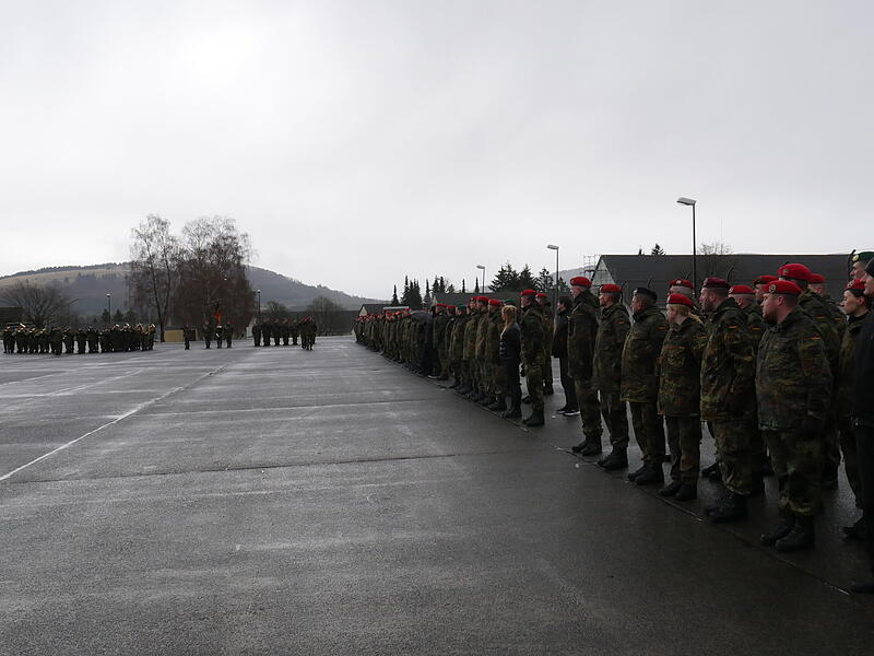 Übergabe Bereich Truppenübungsplatzkommandantur Süd von Oberstleutnant Rainer Hoch an Oberstleutnant Torsten Reinhardt.Kommandoübergabe Wildflecken von Oberstleutnant Rainer Hoch an Oberstleutnant Torsten Reinhardt Übergabe Bereich Truppenübungsplatzkommandantur Süd von Oberstleutnant Rainer Hoch an Oberstleutnant Torsten Reinhardt.