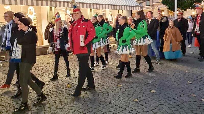 Die KiKaG veranstaltete am Freitag in Kitzingen erstmals einen Rathaussturm.