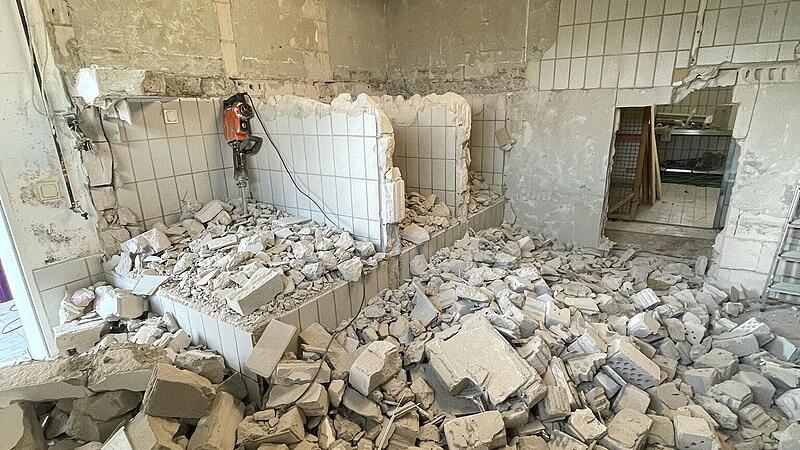 Das Tierheim Kronach braucht bei der Sanierung der Katzenquarant&auml;ne jede Hilfe, die es kriegen kann &ndash; sowohl finanziell als Spenden als auch handwerklich.