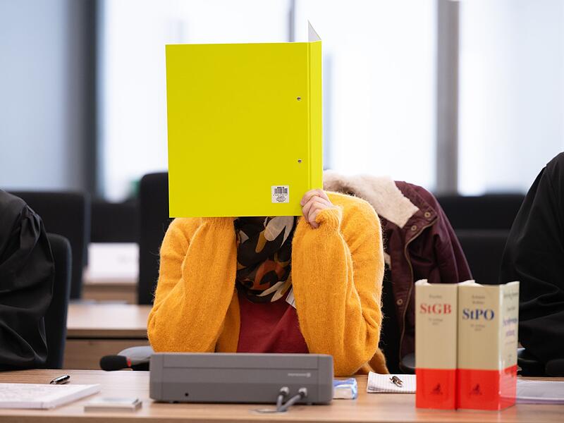 Prozess gegen mutmaßliche NSU-Unterstützerin Prozess gegen mutmaßliche NSU-Unterstützerin