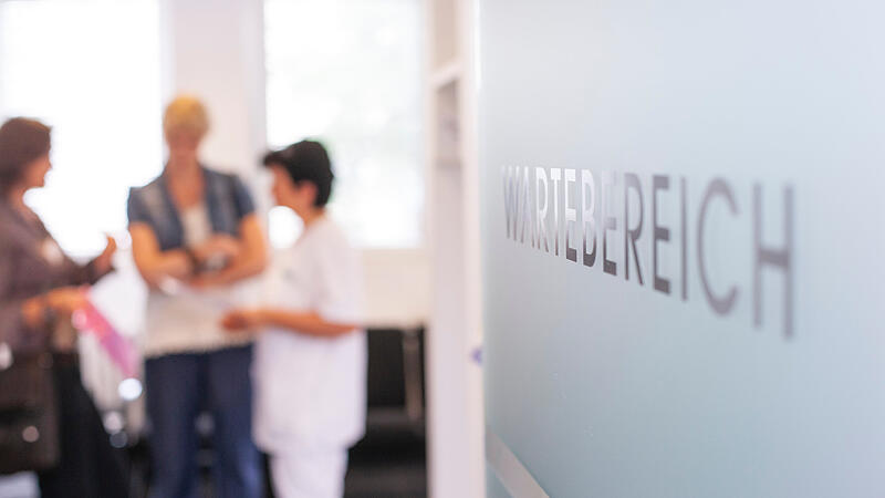 Wartezimmer in einer Arztpraxis