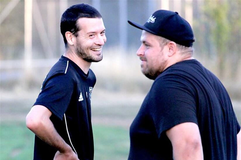 Es läuft beim Kreisklassisten Post-SV Bamberg um Trainer Andreas Görtler (links) und Abteilungsleiter Christian Günther.