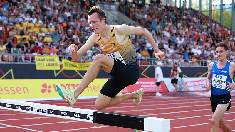 Niklas Buchholz vom LSC Höchstadt startete bei der Leichtathletik-WM in Tokio im Finale über 3000 Meter Hindernis. Niklas Buchholz vom LSC Höchstadt startete bei der Leichtathletik-WM in Tokio im Finale über 3000 Meter Hindernis.