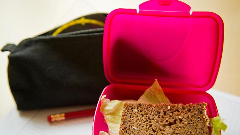 Vollkornbrot ist eine gute Grundlage für eine ausgewogene Ernährung in der Schulpause.