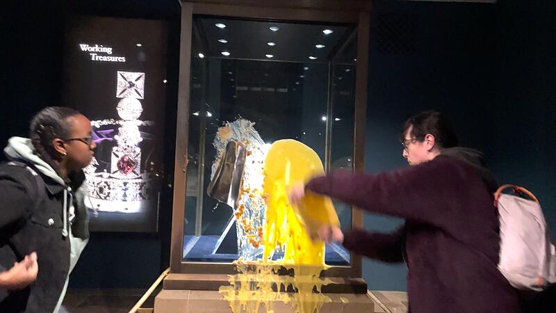 Essensanschlag auf die Kronjuwelen Essensanschlag auf die Kronjuwelen