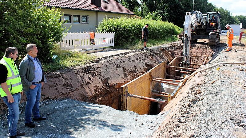 Die Erschließung des neuen Baugebiets in Katschenreuth kommt gut voran, vermeldet die Stadt.