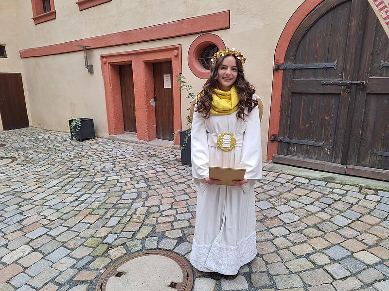 Nelli BökerWeihnachtshaus in Drügendorf von den Leopolds Nelli BökerWeihnachtshaus in Drügendorf von den Leopolds