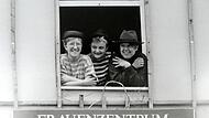 Die Mitarbeiterinnen des Frauenzentrums: Bärbel, Maritta und Petra, 1992