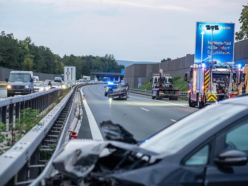 Die A73 war fünf Stunden gesperrt.Forchheim & Fränkische Schweiz Die A73 war fünf Stunden gesperrt.Forchheim & Fränkische Schweiz
