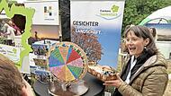 Das Glücksrad zu Hammelburg und Frankens Saalestück machte nicht nur den Besuchern Spaß. Das Glücksrad zu Hammelburg und Frankens Saalestück machte nicht nur den Besuchern Spaß.