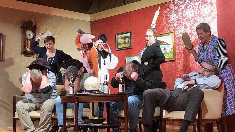 Im Schwank „Operation Weichspüler“ haben die Männer nichts zu lachen.