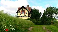 Das kleine Haus zwischen Bamberg und Stegaurach ist ein beliebtes Fotomotiv.