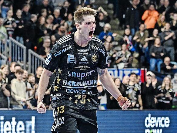 Vigg&oacute; Kristj&aacute;nsson &ndash; hier auf einem Archivbild &ndash; kommt mittlerweile auf &uuml;ber 1000 Bundesliga-Treffer.