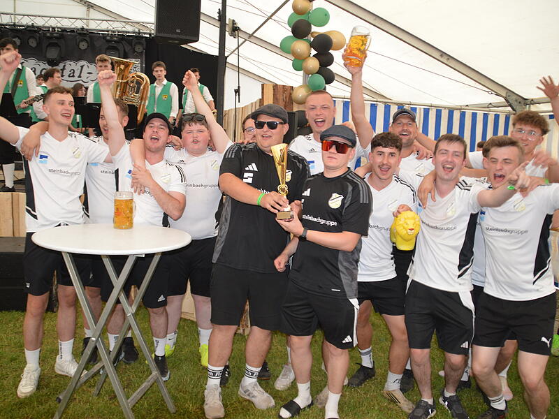 100 Jahre FC Poppenlauer100 Jahre FC Poppenlauer 100 Jahre FC Poppenlauer