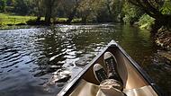 Das Paddeln auf der Fränkischen Saale im Landkreis Bad Kissingen ist 2025 wieder erlaubt. Und schwimmen?
