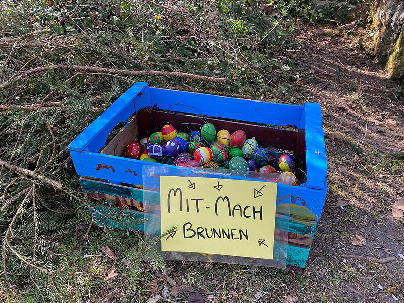 Osterbrunnen Ebermannstadt RathausOsterbrunnen Fr&auml;nkische Schweiz 2025 Teil 2