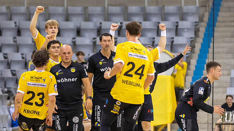 Alles unter Kontrolle? Anel Mahmutefendic und sein HSC Coburg beim Testspiel gegen Leipzig. Alles unter Kontrolle? Anel Mahmutefendic und sein HSC Coburg beim Testspiel gegen Leipzig.