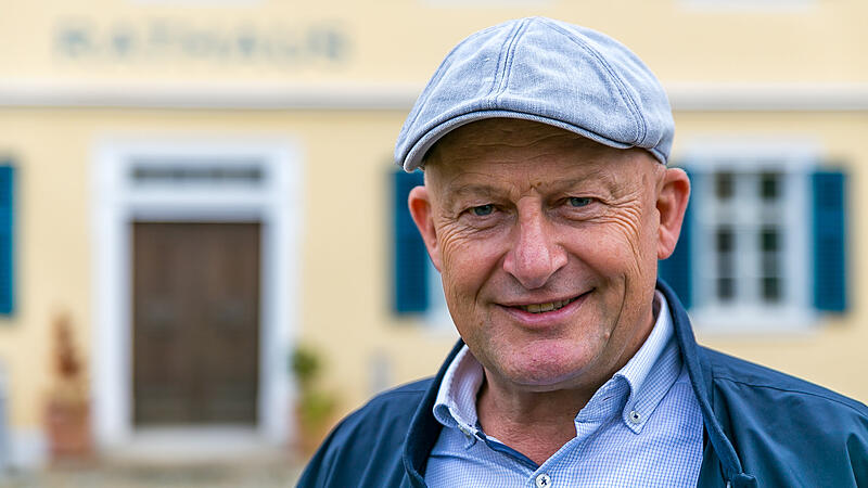 Claus Schwarzmann ist seit 1996 B&uuml;rgermeister in Eggolsheim. Zur Wahl 2026 tritt er nicht mehr an. Wir lassen die vergangenen Jahrzehnte noch einmal Revue passieren.